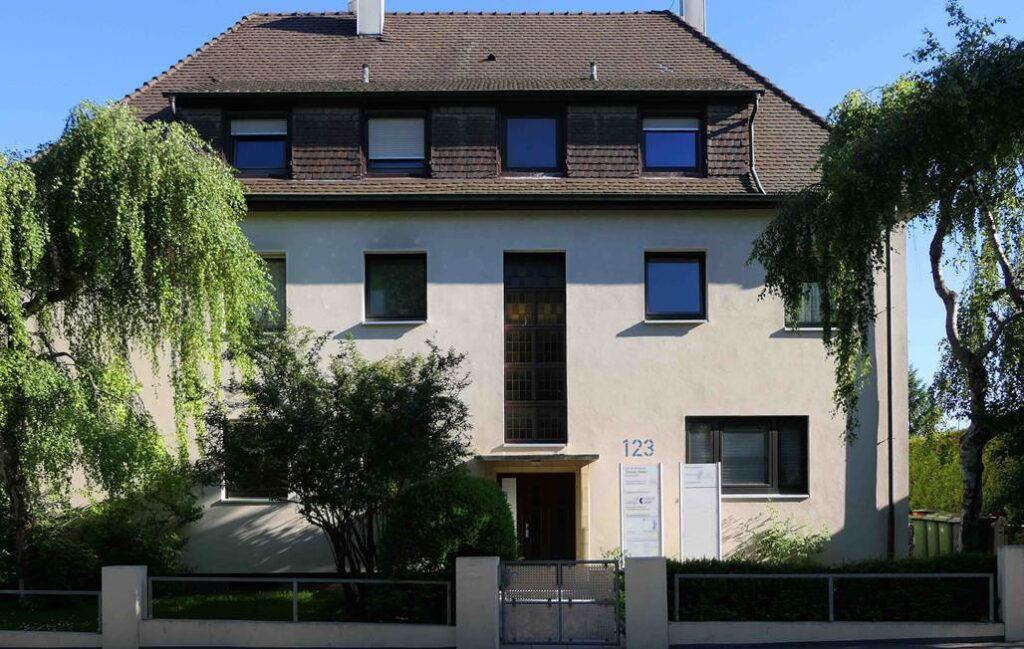 Hendriock I Dr. Georg - Insolvenzverwaltung die Vertrauen schafft